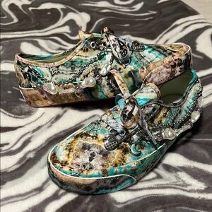 Vans Blue and Brown Sneakers with Mixed-Material Design